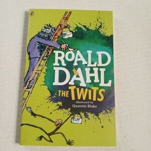 The Twits Paperback Juvenile Fiction Roald Dahl Paperback 2016 Like New